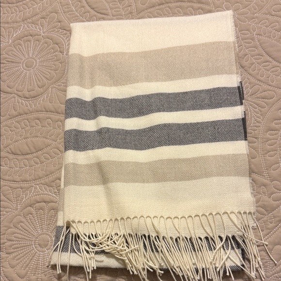 Colorful Scarf Collection - Picture 6 of 7